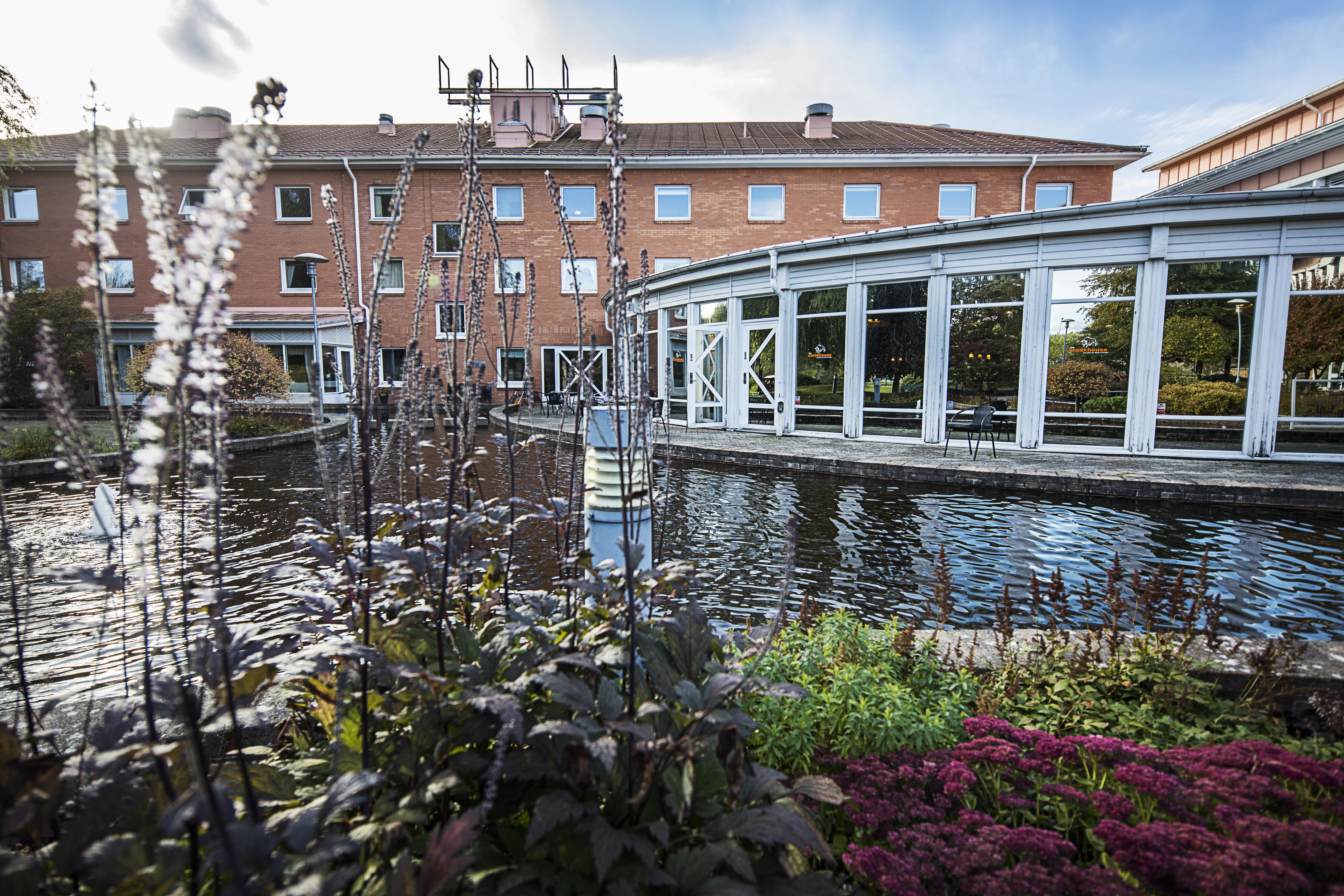 First Hotel Olofstrom Exterior photo